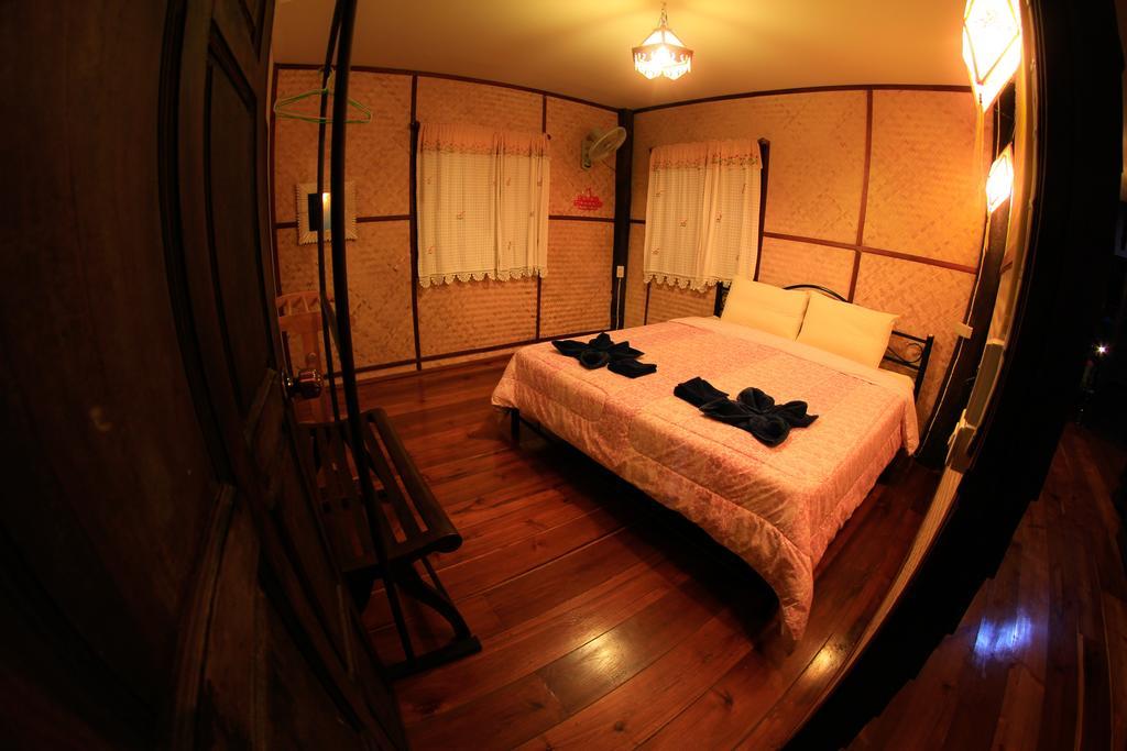 Baan Saleepai Hotel Стая снимка